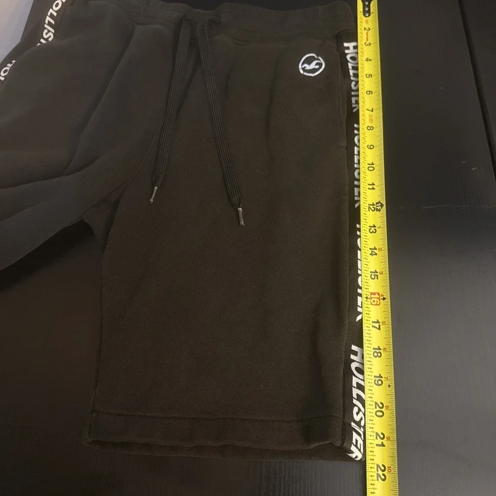 Hollister Mens Med‎ Sweat Shorts Drawstring Waist Fleece Logo Black Comfort Y2K